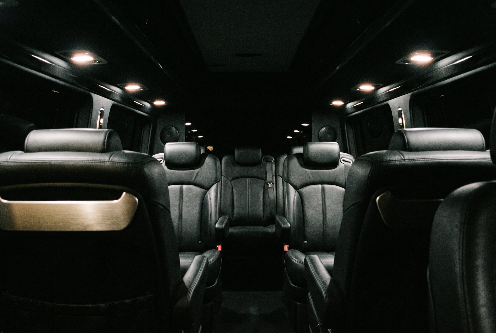 Moving a team, not a person: group ground travel in Charlotte — LuxeRide